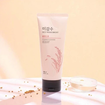 The Face Shop Rice Water Bright Cleansing Foam-150ML